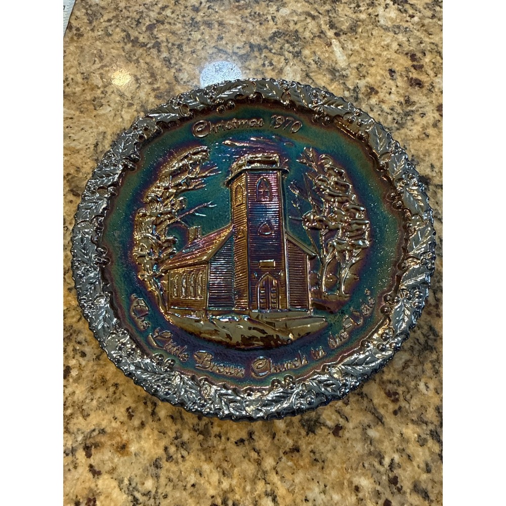 Fenton 1970 Christmas in America No 1 Little Brown Church Carnival Glass‎ Plate